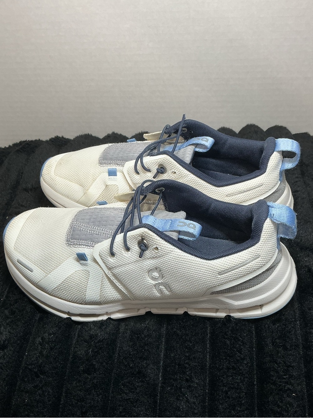 On Cloud Sky Kids 5.5Y / Women’s 7 Running Shoes White Denim Blue - Picture 2 of 16